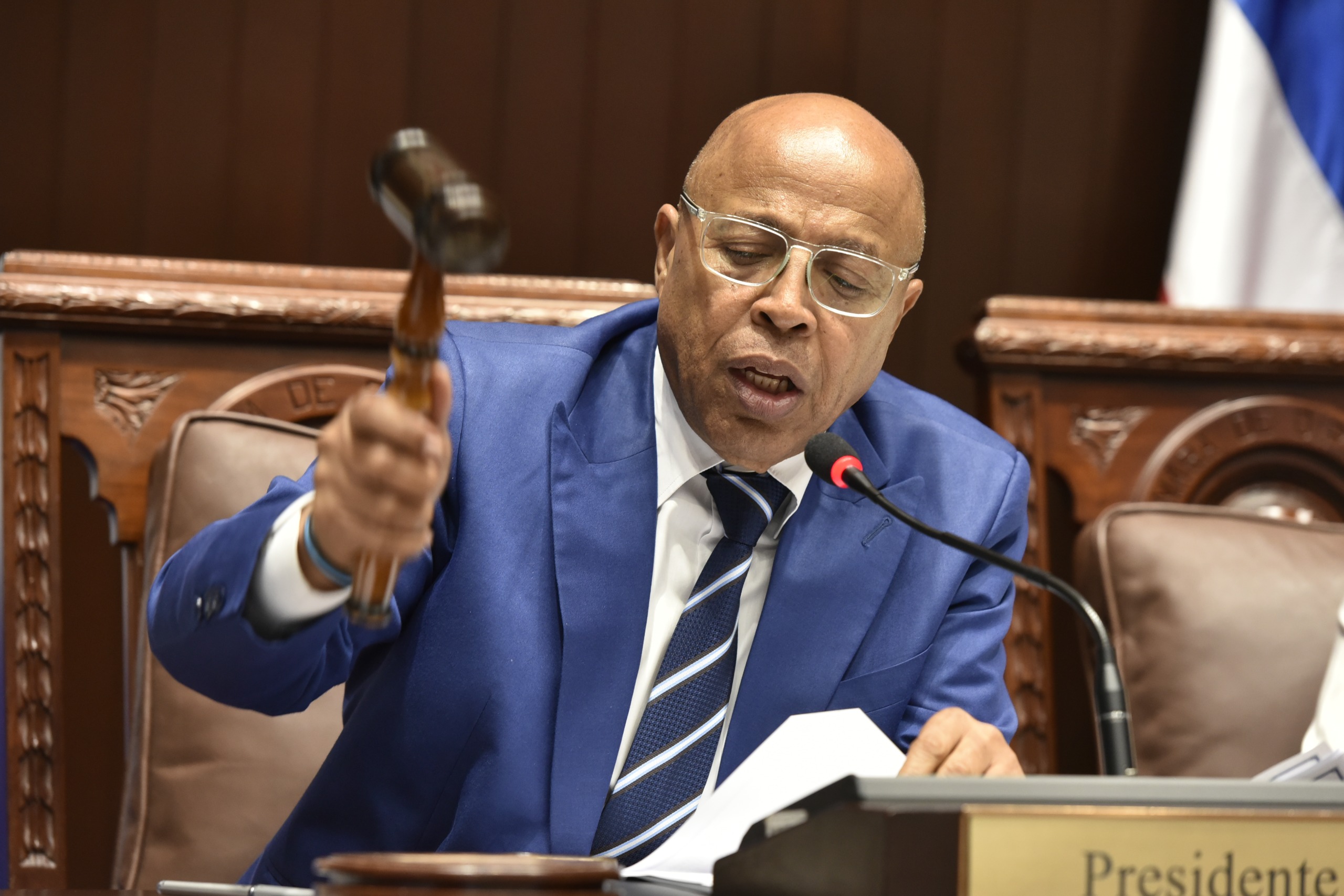 Diputados aprueban con carácter de urgencia proyecto para fomentar el voto responsable en RD