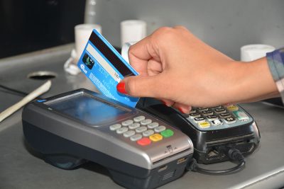 Anadegas anuncia no aceptarían pago con tarjeta en estaciones de combustibles