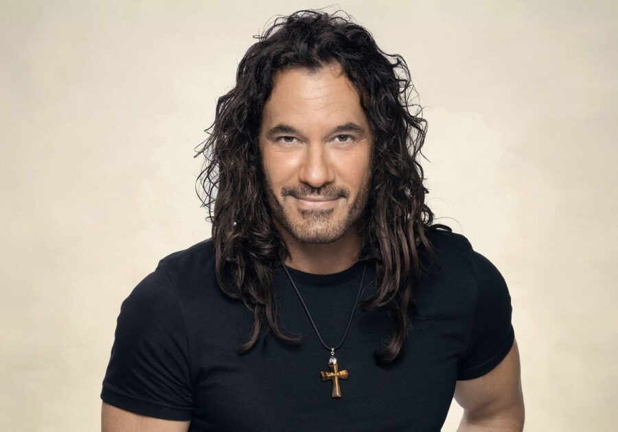 Mario Cimarro vuelve a señalar a Telemundo y denuncia supuesto veto que considera ilegal