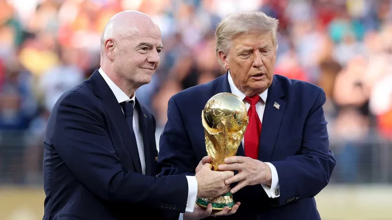 Trump respalda a Infantino y se mete de lleno en la crisis interna de la FIFA